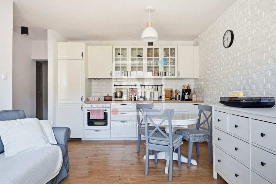 Mieszkanie blok mieszkalny Warszawa