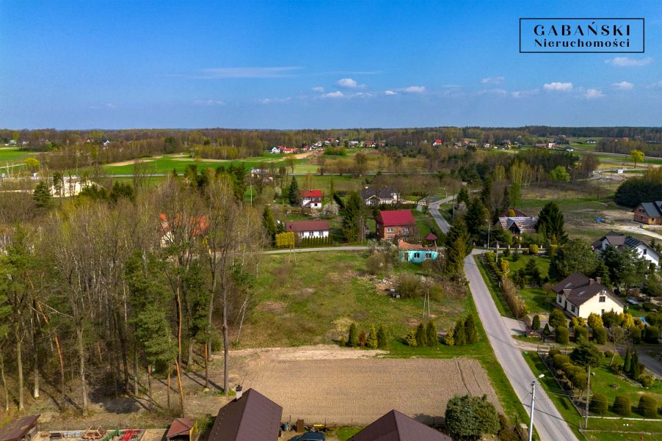 Działka budowlana Ładna