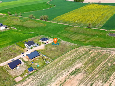 Działka nad jeziorem