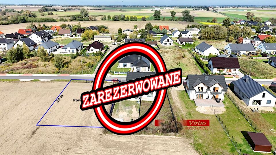 Działka przy lesie