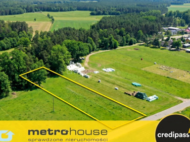 Działka przy lesie