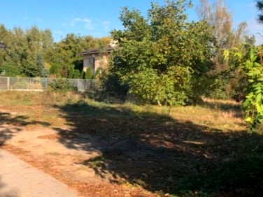 Działka budowlana Łomianki