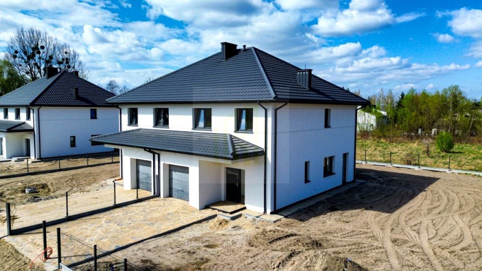 Dom Jaktorów-Kolonia