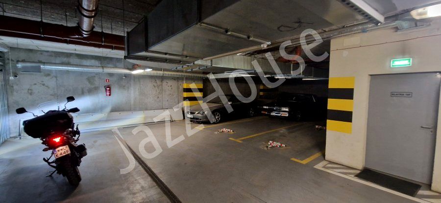 Budynek użytkowy Warszawa