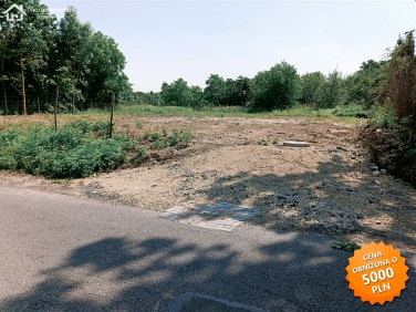 Pusta działka Bobrowniki