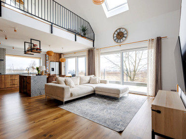 Dom Rasztów sprzedaż