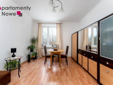 Mieszkanie blok mieszkalny nad jeziorem