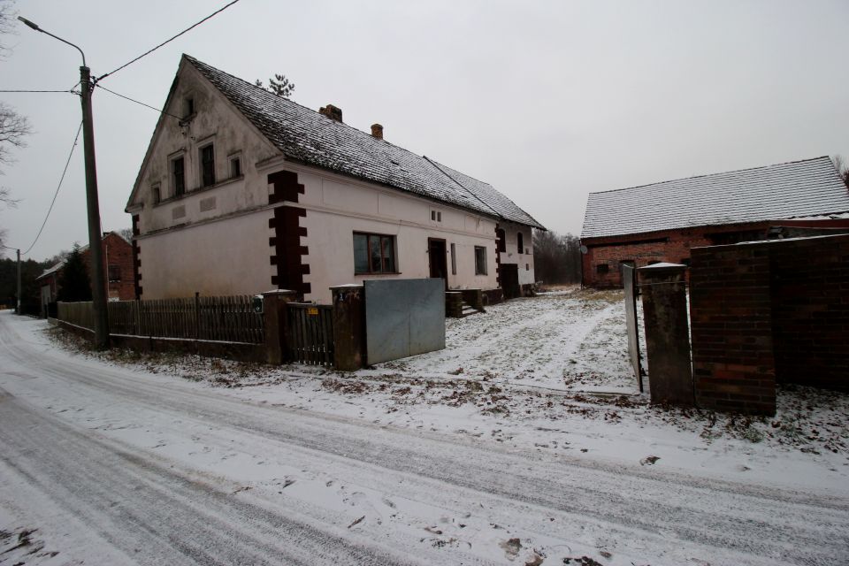 Ogrodzona działka sprzedam