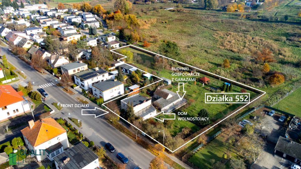 Działka przy lesie