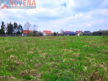 Działka budowlana Czernica