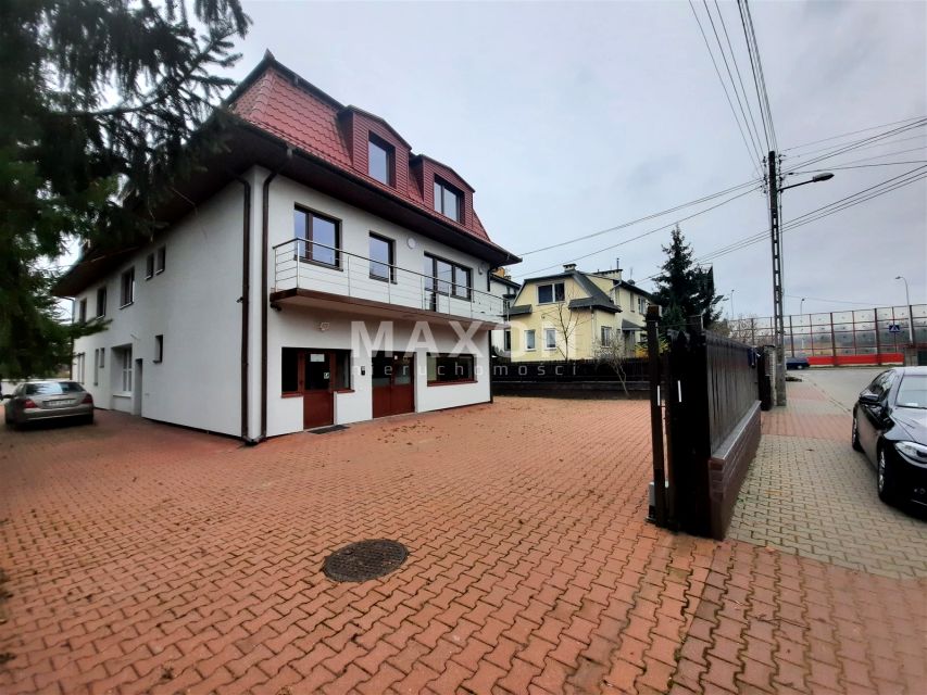 Budynek użytkowy Warszawa