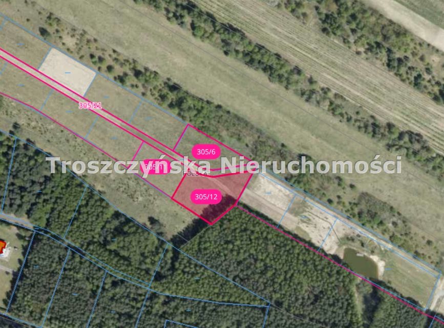 Pusta działka Staszów