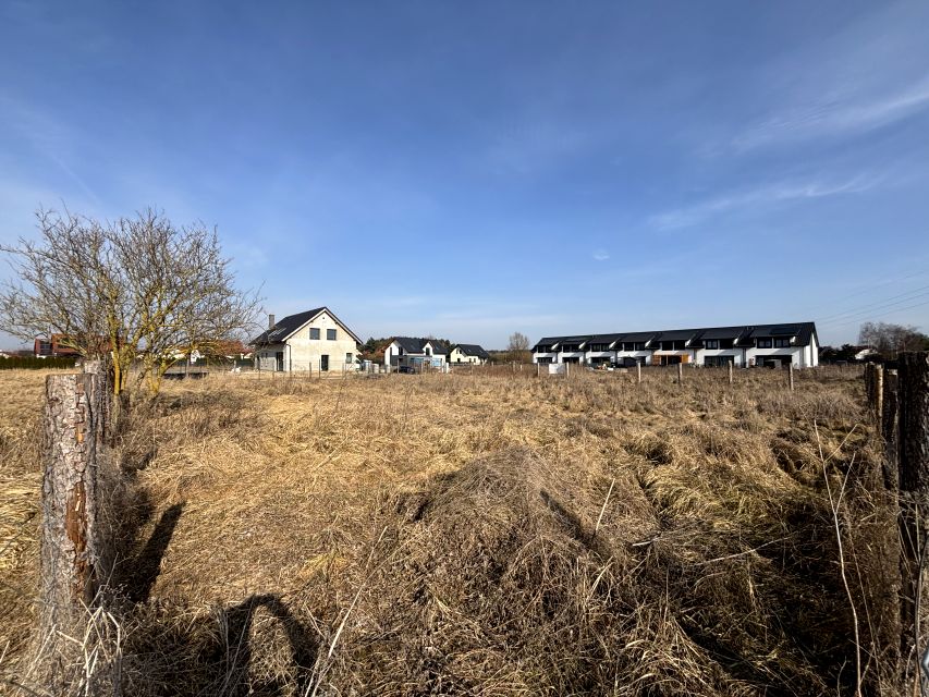 Działka inwestycyjna Załom