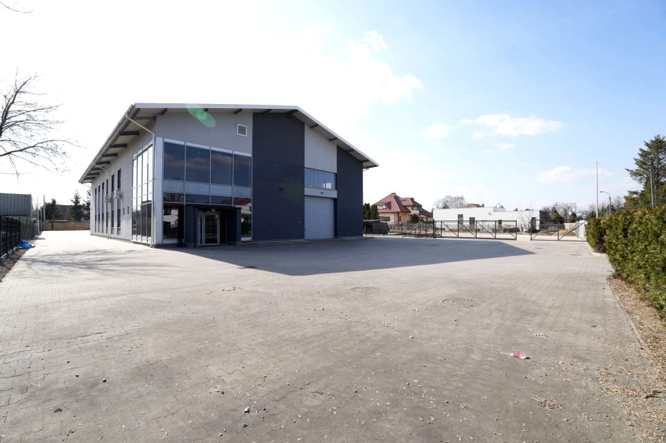 Budynek użytkowy Warszawa