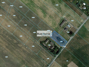 Pusta działka Wybcz