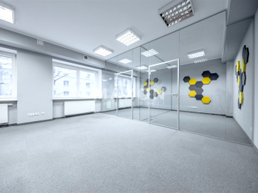 Budynek użytkowy Warszawa