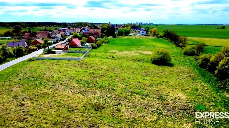 Działka Dłużyce