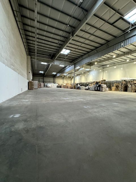 Budynek użytkowy Warszawa