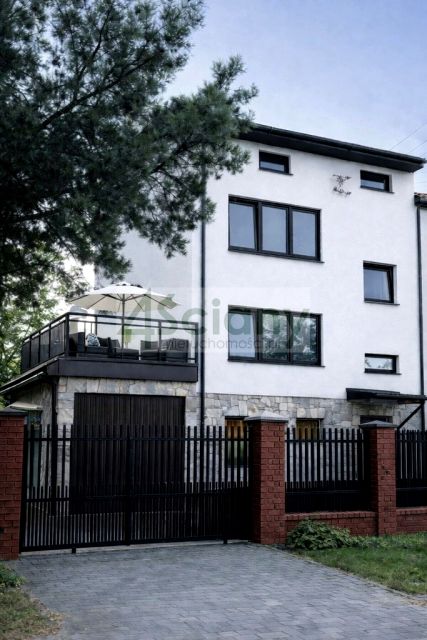 Dom Zielonka sprzedaż