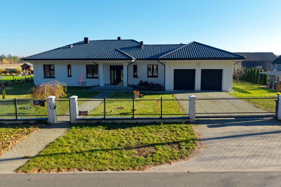 Dom Leszczydół-Nowiny