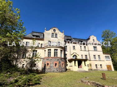 Budynek użytkowy Bronów