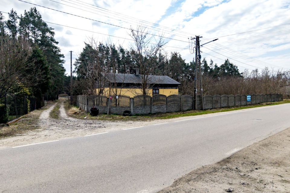Ogrodzona działka sprzedam