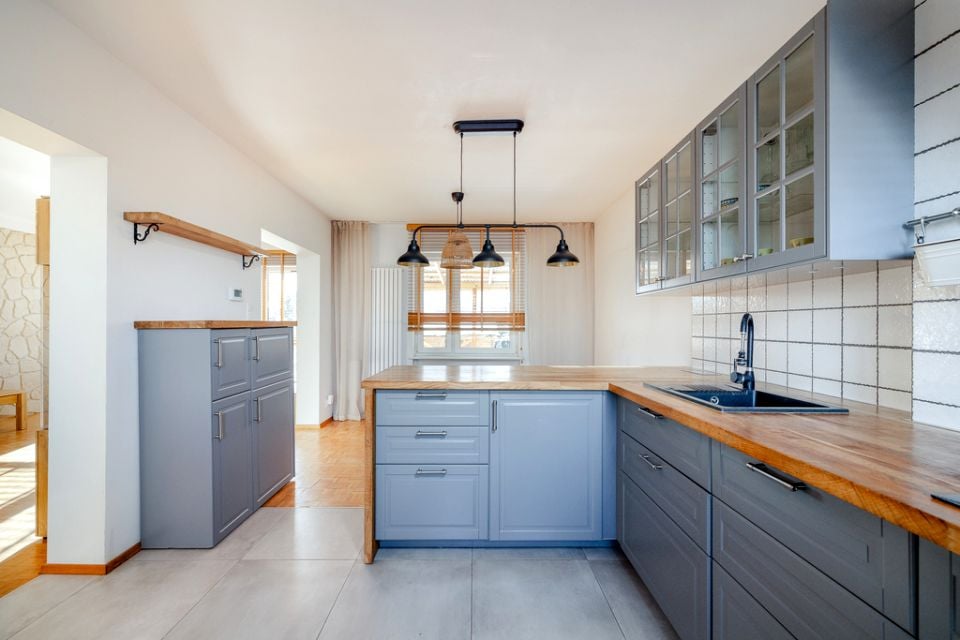 Dom Mosty