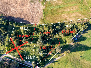 Działka nad jeziorem