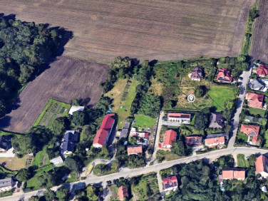Działka przy lesie