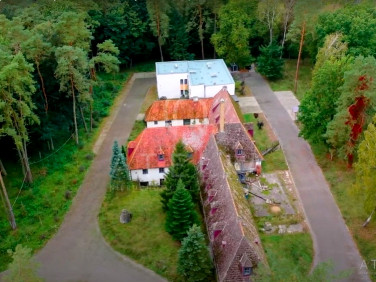 Budynek użytkowy Police