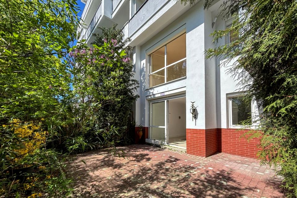 Mieszkanie apartamentowiec nad jeziorem