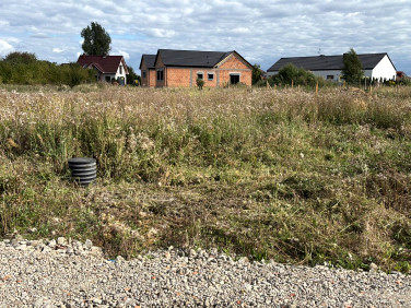Działka nad jeziorem