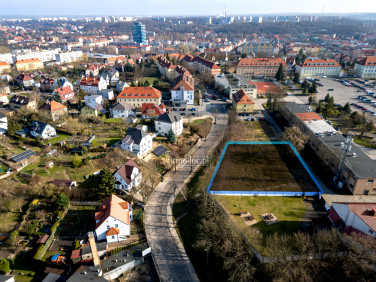 Działka usługowa sprzedam