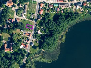 Działka przy lesie