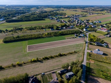 Działka przy lesie