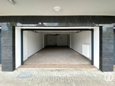 Budynek użytkowy Warszawa
