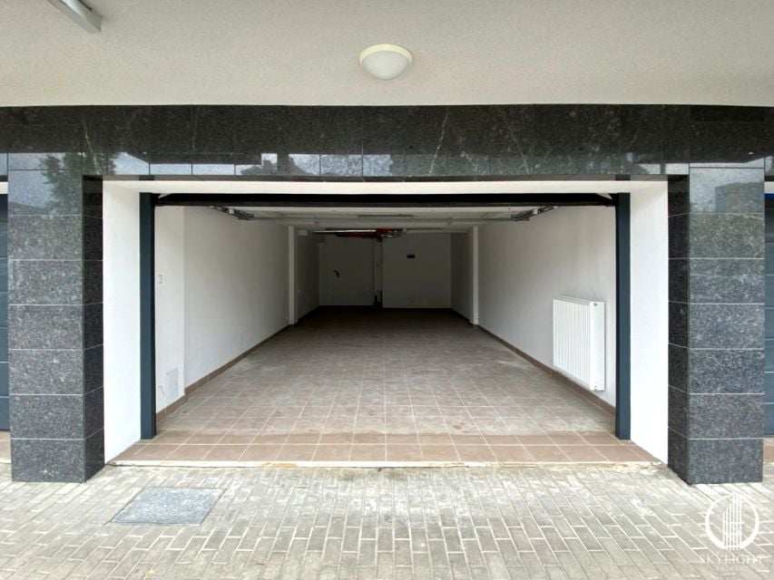 Budynek użytkowy Warszawa