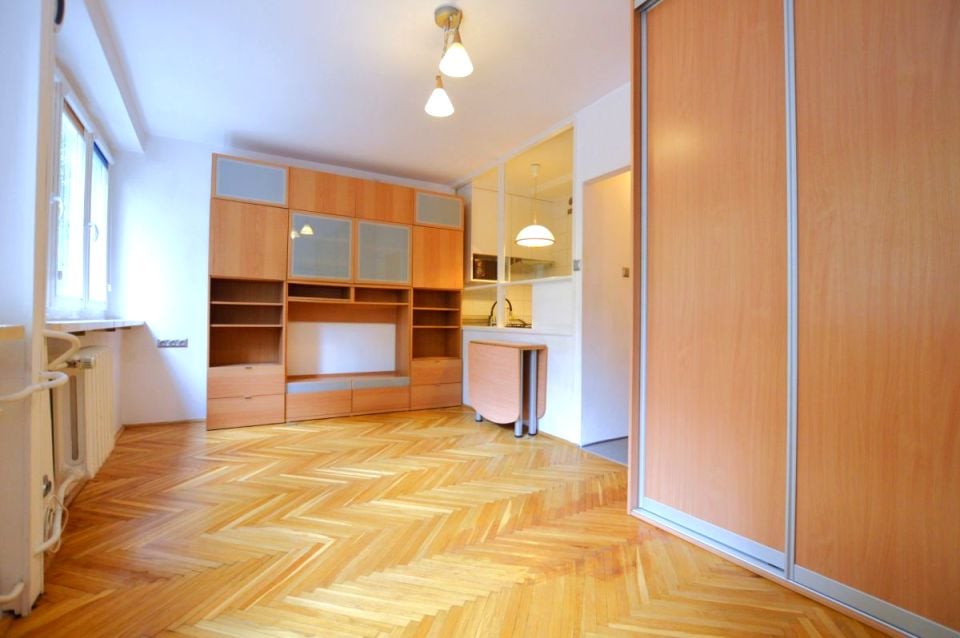 Mieszkanie blok mieszkalny sprzedaż