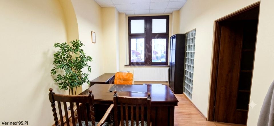 Sprzedam Lokal użytkowy Lubin - 102,30 m²