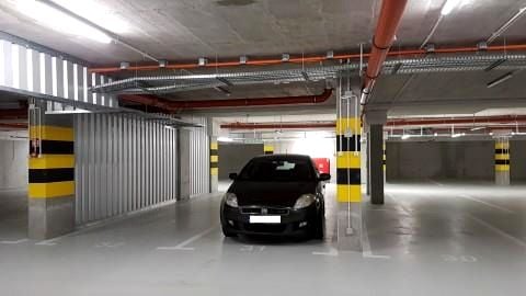 Budynek użytkowy Warszawa