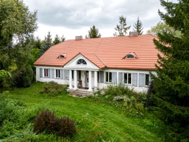 Dom Marianów
