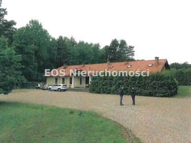 Budynek użytkowy Celejów