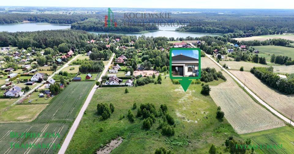 Działka przy lesie