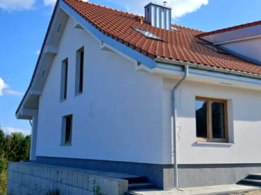 Dom z garażem
