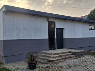 Budynek użytkowy Szarów