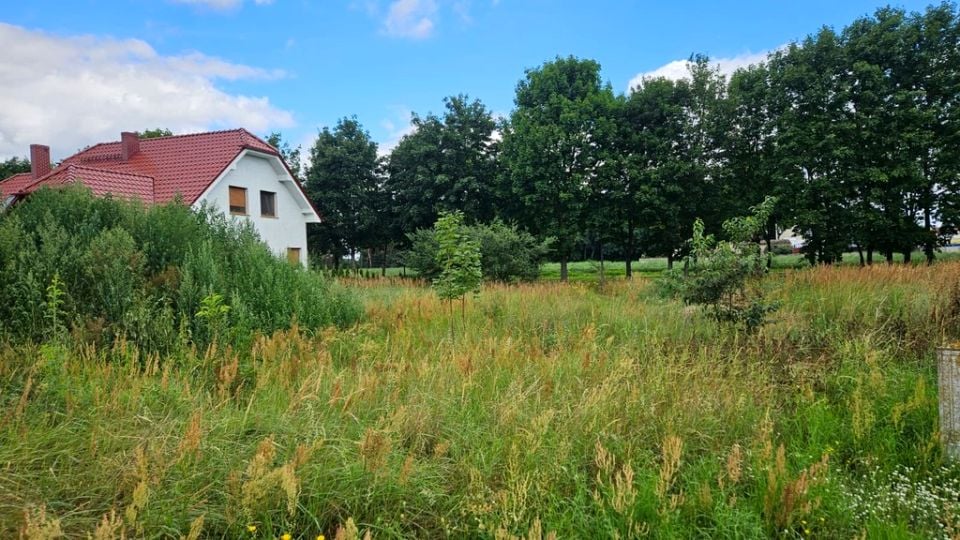Działka inwestycyjna Mochy