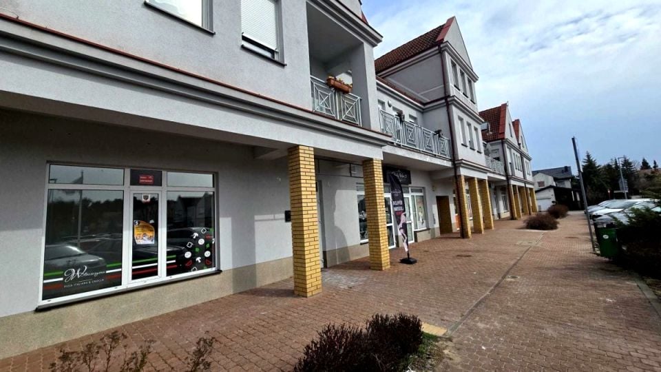 Lokal Złotniki