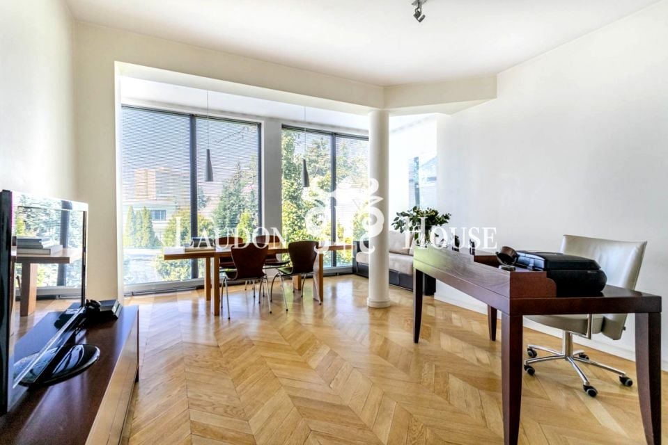 Dom Warszawa