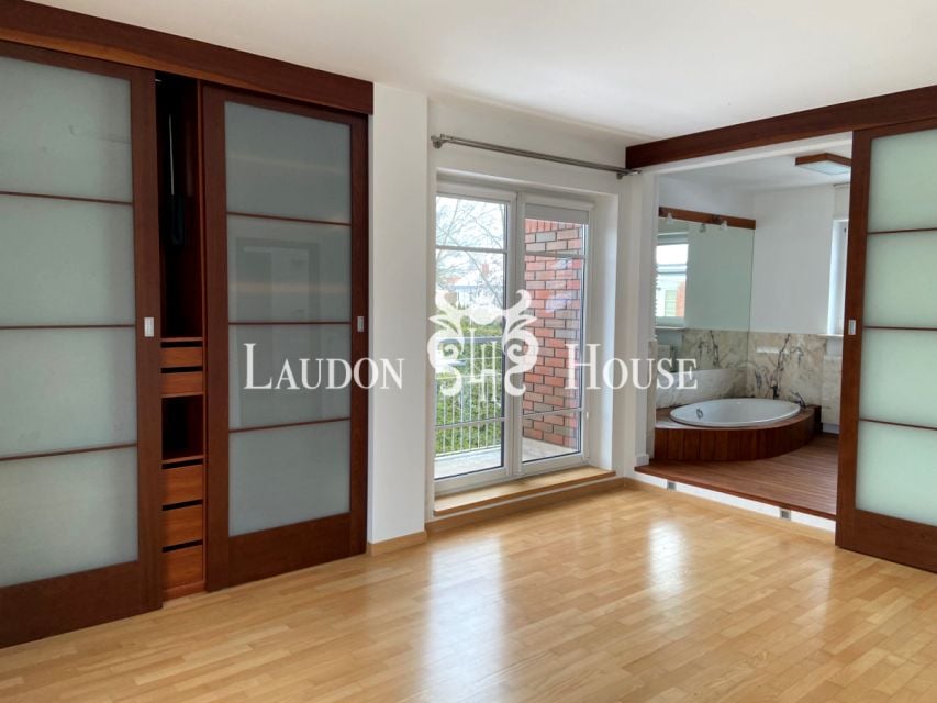 Dom Konstancin-Jeziorna