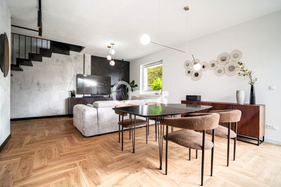 Dom na sprzedaż, 4 pokoje, 111 m², Pogórze